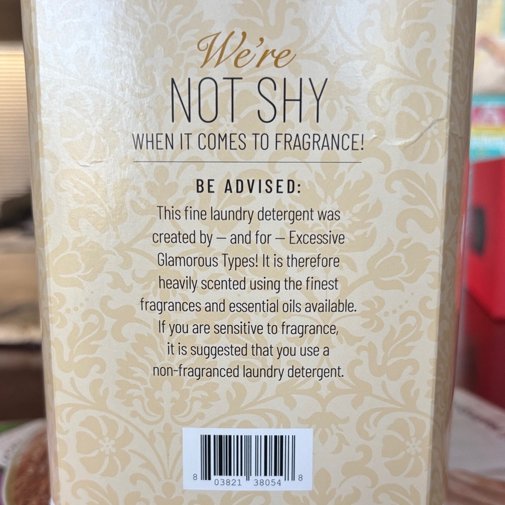 Tyler Candle Company Glamorous Wash Fine Laundry Detergent - Cream - Picture 2 of 5